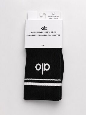 ALO Yoga Unisex Half Crew Socks Black White Logo Stripe Size M NWT Athletic Crew